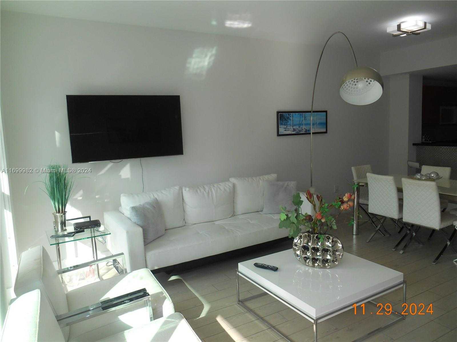 Small Image of 253 #3004, Miami Number 6