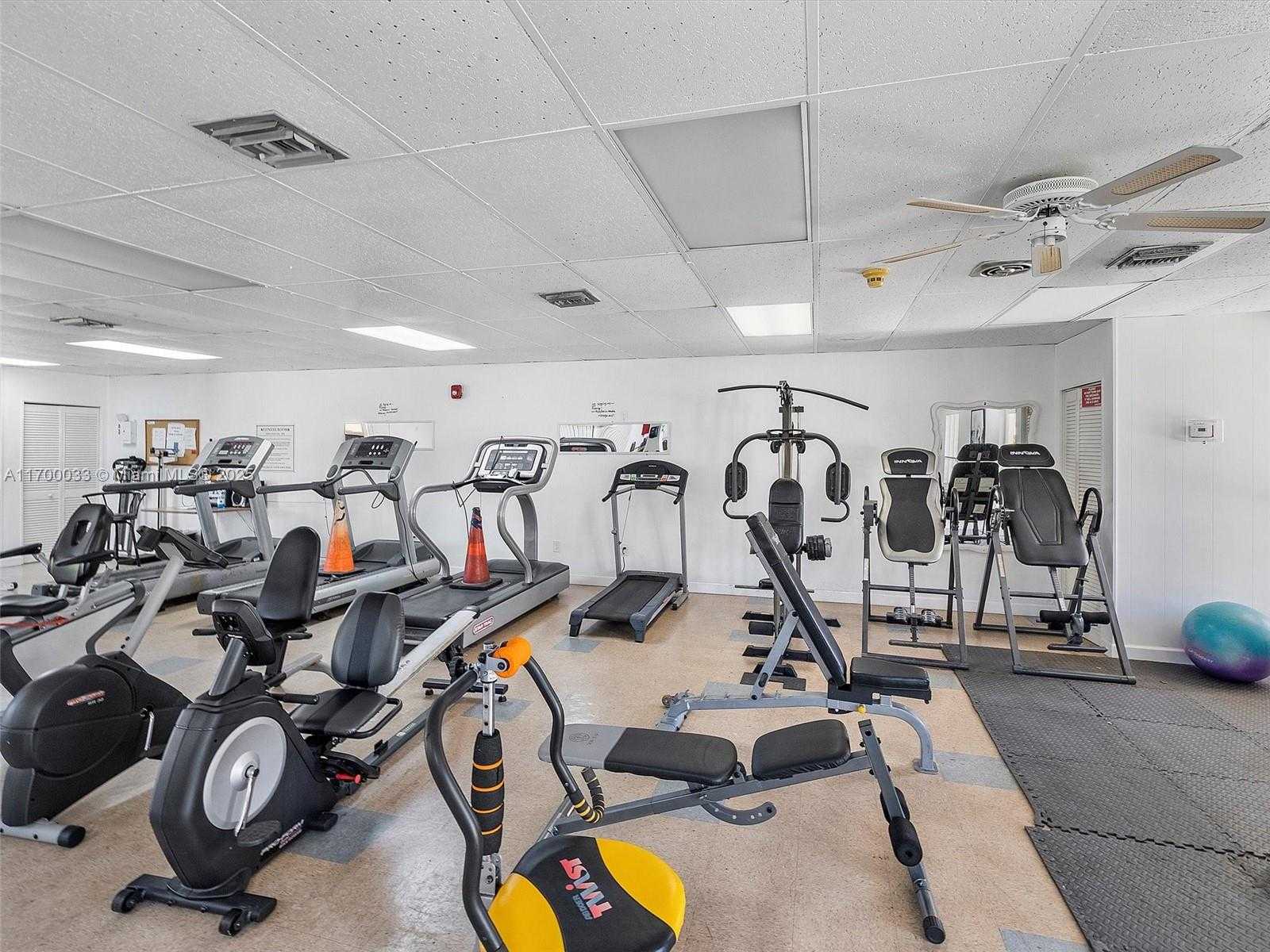Small Image of 16701 NORTH EAST 13TH AVE #101, Miami Number 24