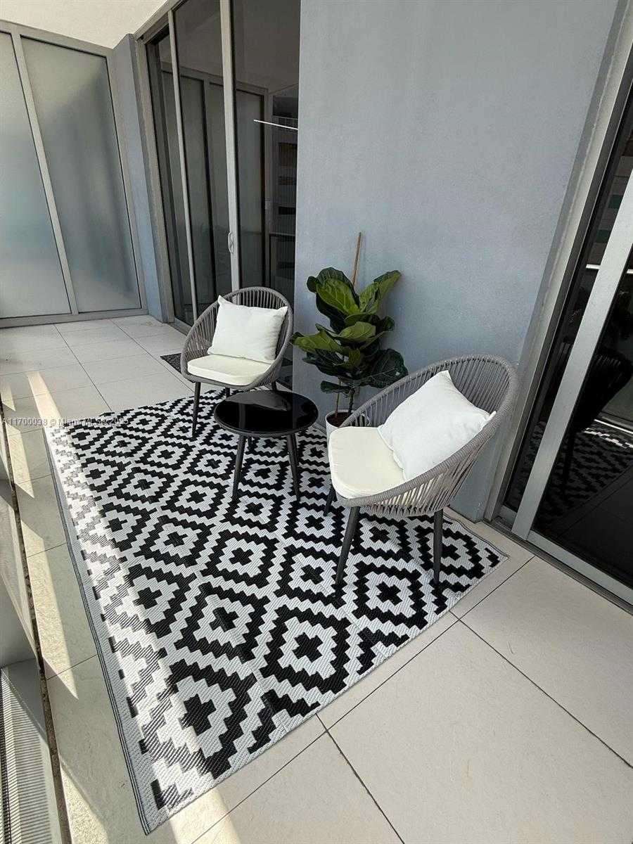 Small Image of 1300 BRICKELL BAY DR #604, Miami Number 15