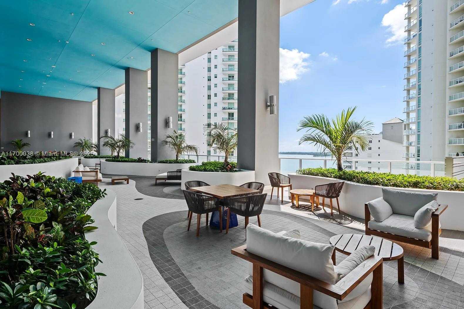 Small Image of 1300 BRICKELL BAY DR #604, Miami Number 17