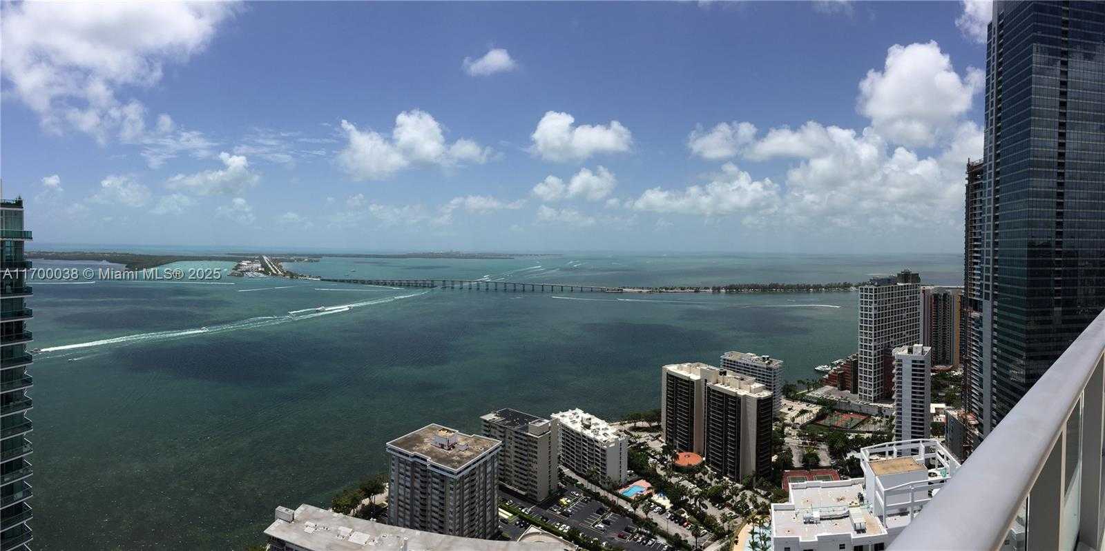 Small Image of 1300 BRICKELL BAY DR #604, Miami Number 29