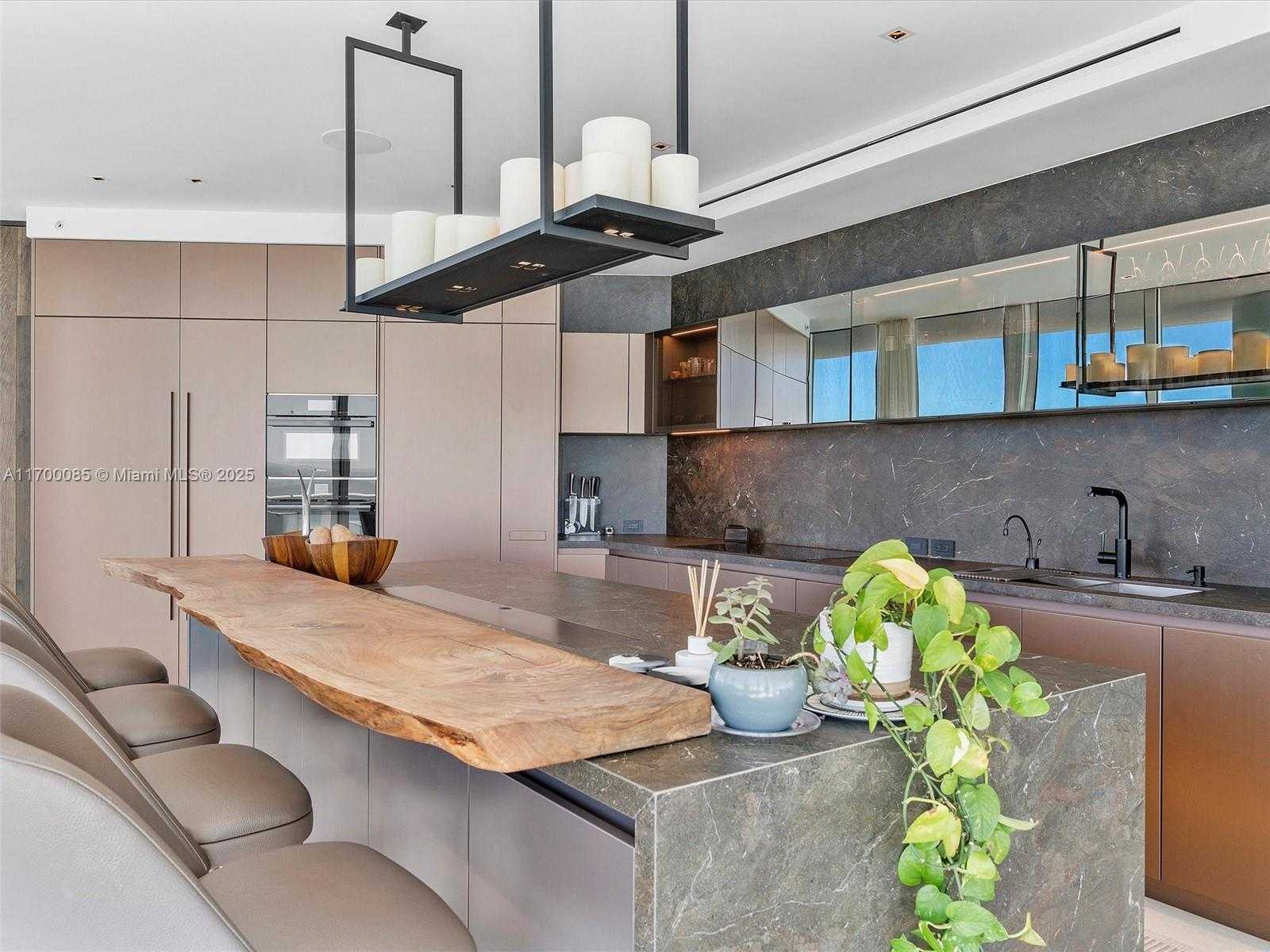 Small Image of 2127 BRICKELL AVE #3602, Miami Number 14