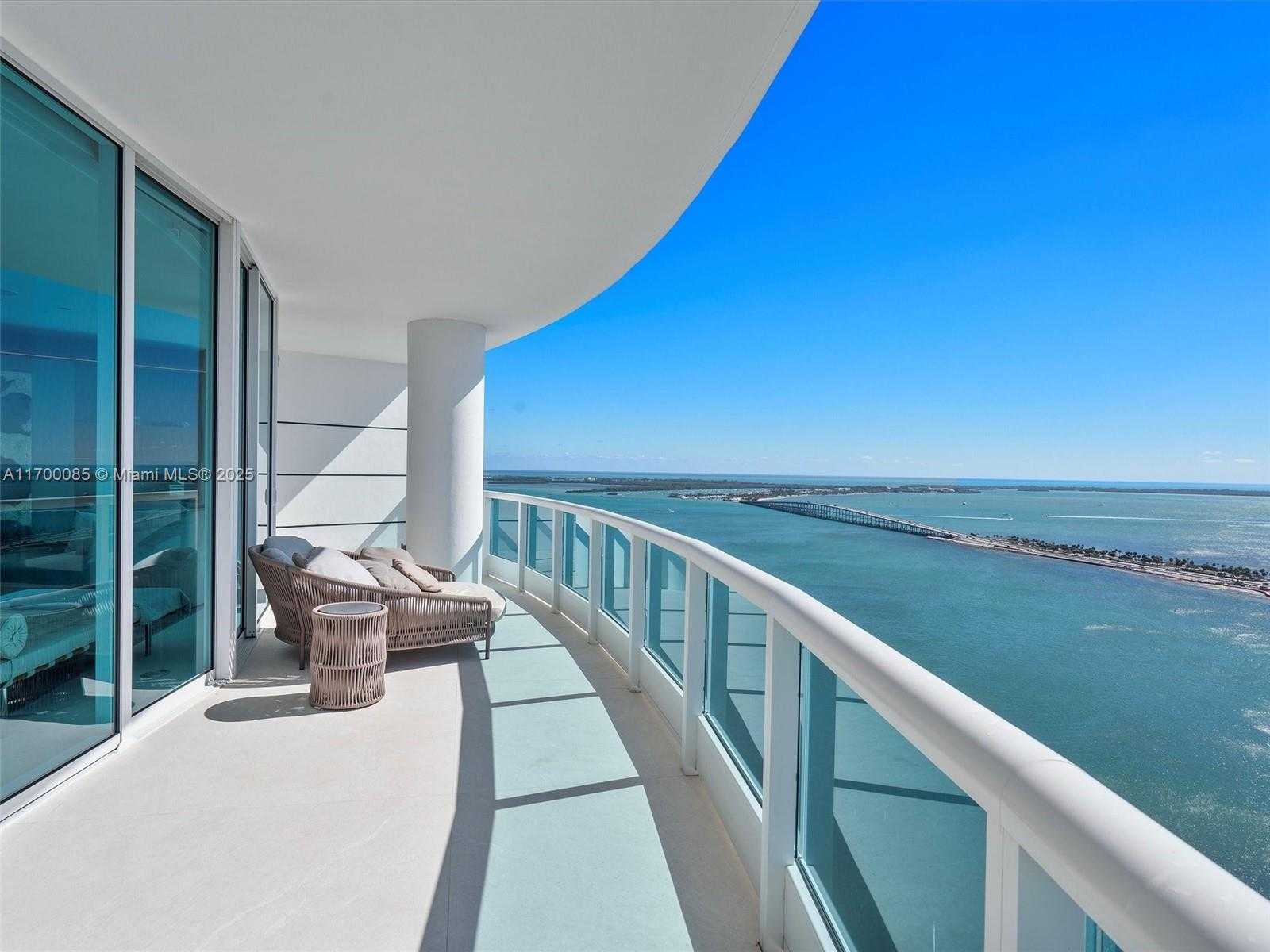 Small Image of 2127 BRICKELL AVE #3602, Miami Number 15