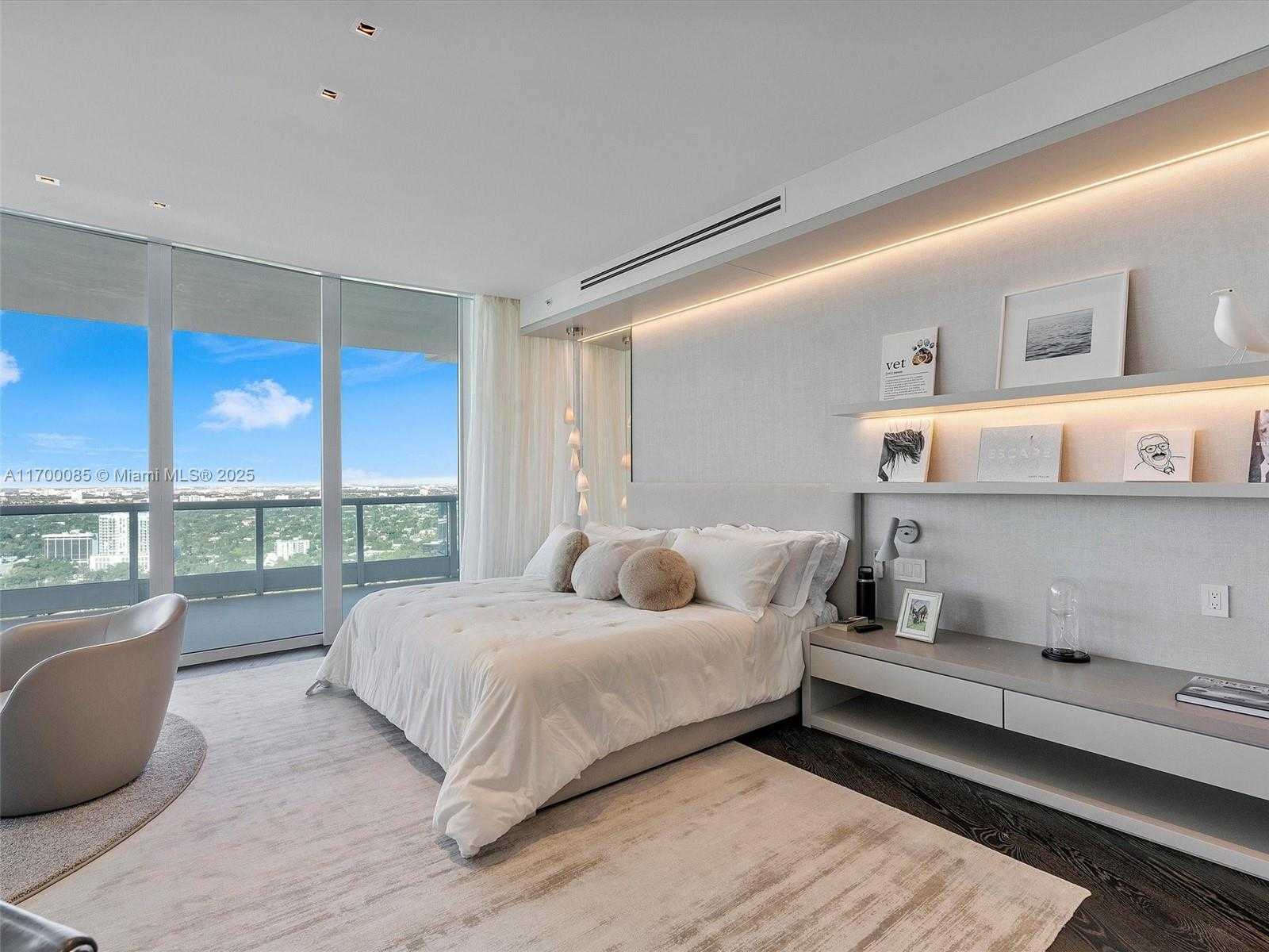Small Image of 2127 BRICKELL AVE #3602, Miami Number 21
