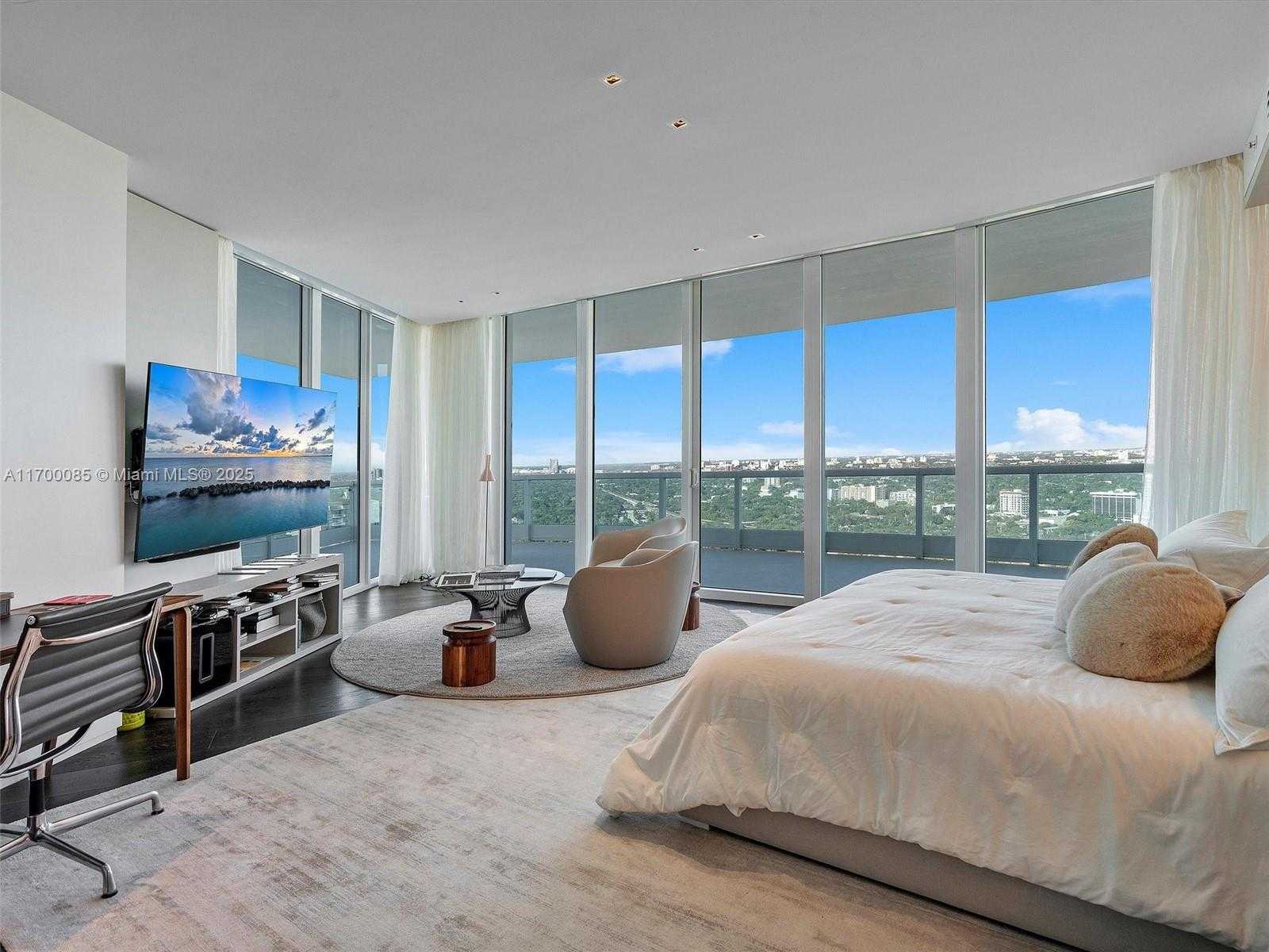 Small Image of 2127 BRICKELL AVE #3602, Miami Number 23