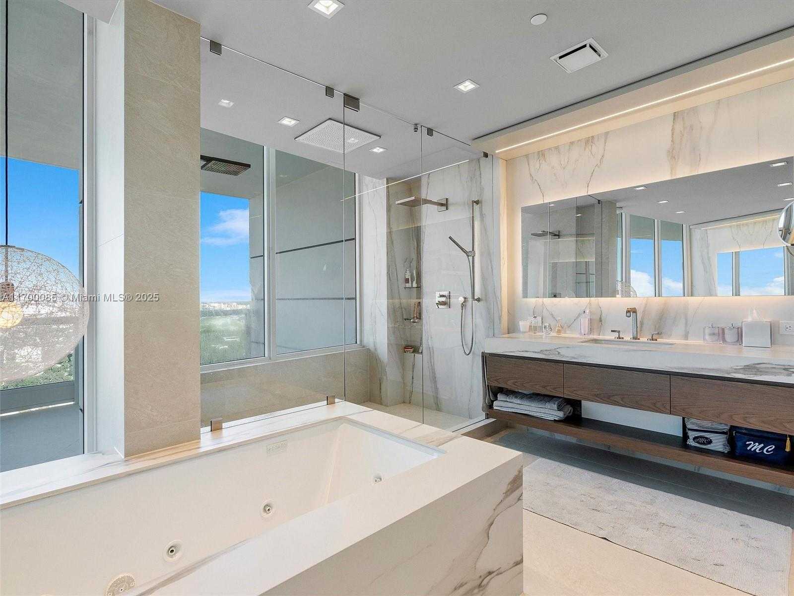 Small Image of 2127 BRICKELL AVE #3602, Miami Number 28