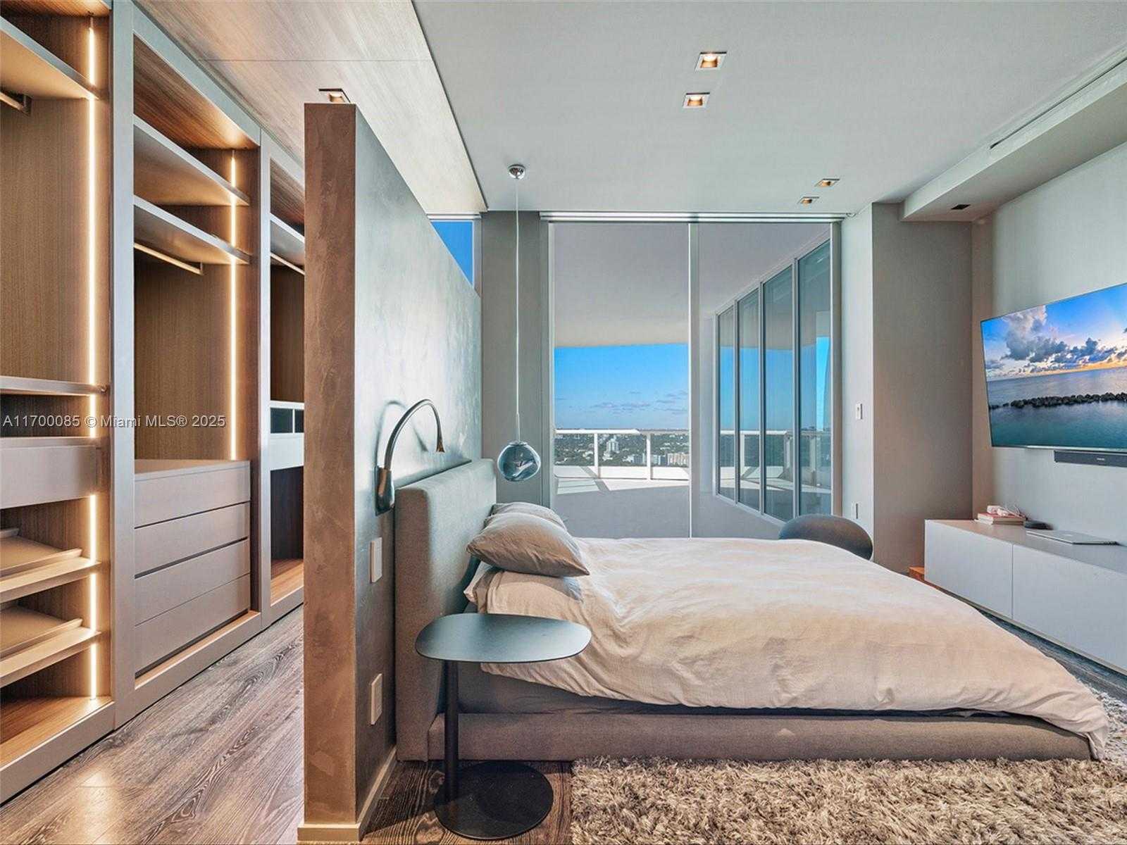 Small Image of 2127 BRICKELL AVE #3602, Miami Number 34
