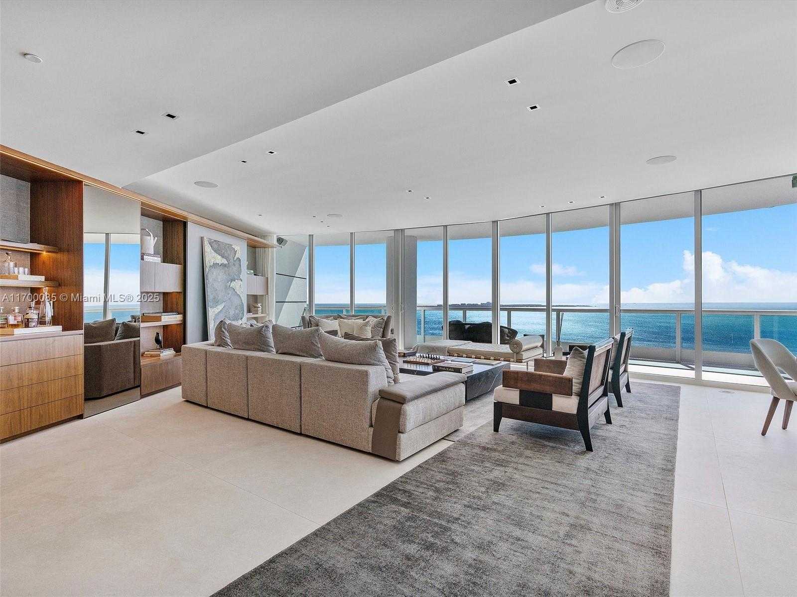 Small Image of 2127 BRICKELL AVE #3602, Miami Number 5