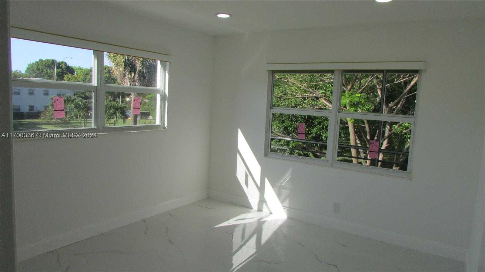 Small Image of 115 VENTNOR F #115, Deerfield Beach Number 10