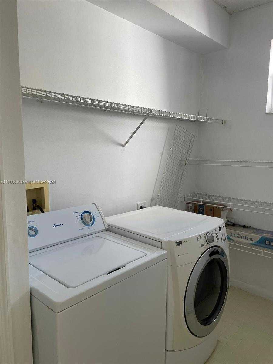 Small Image of 3105 NORTH EAST 184TH ST #7202, Aventura Number 17