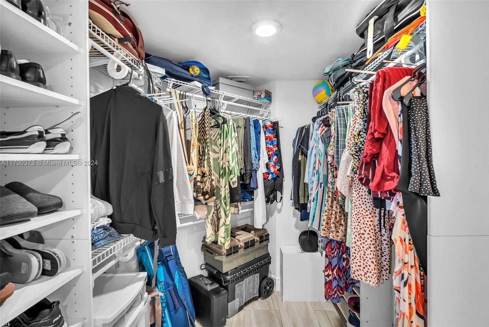 Small Image of 3530 MYSTIC POINTE DR #2907, Aventura Number 18