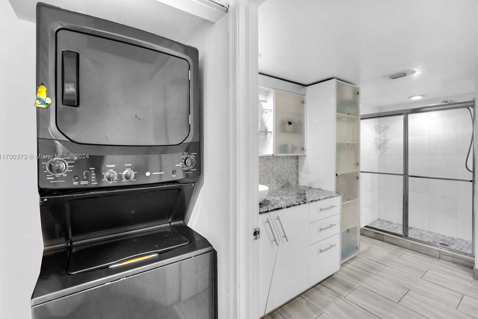 Small Image of 3530 MYSTIC POINTE DR #2907, Aventura Number 19