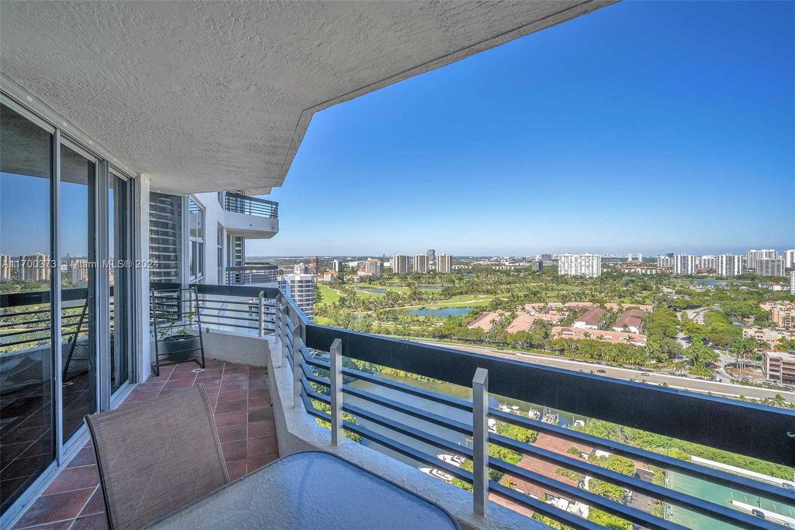 Small Image of 3530 MYSTIC POINTE DR #2907, Aventura Number 24