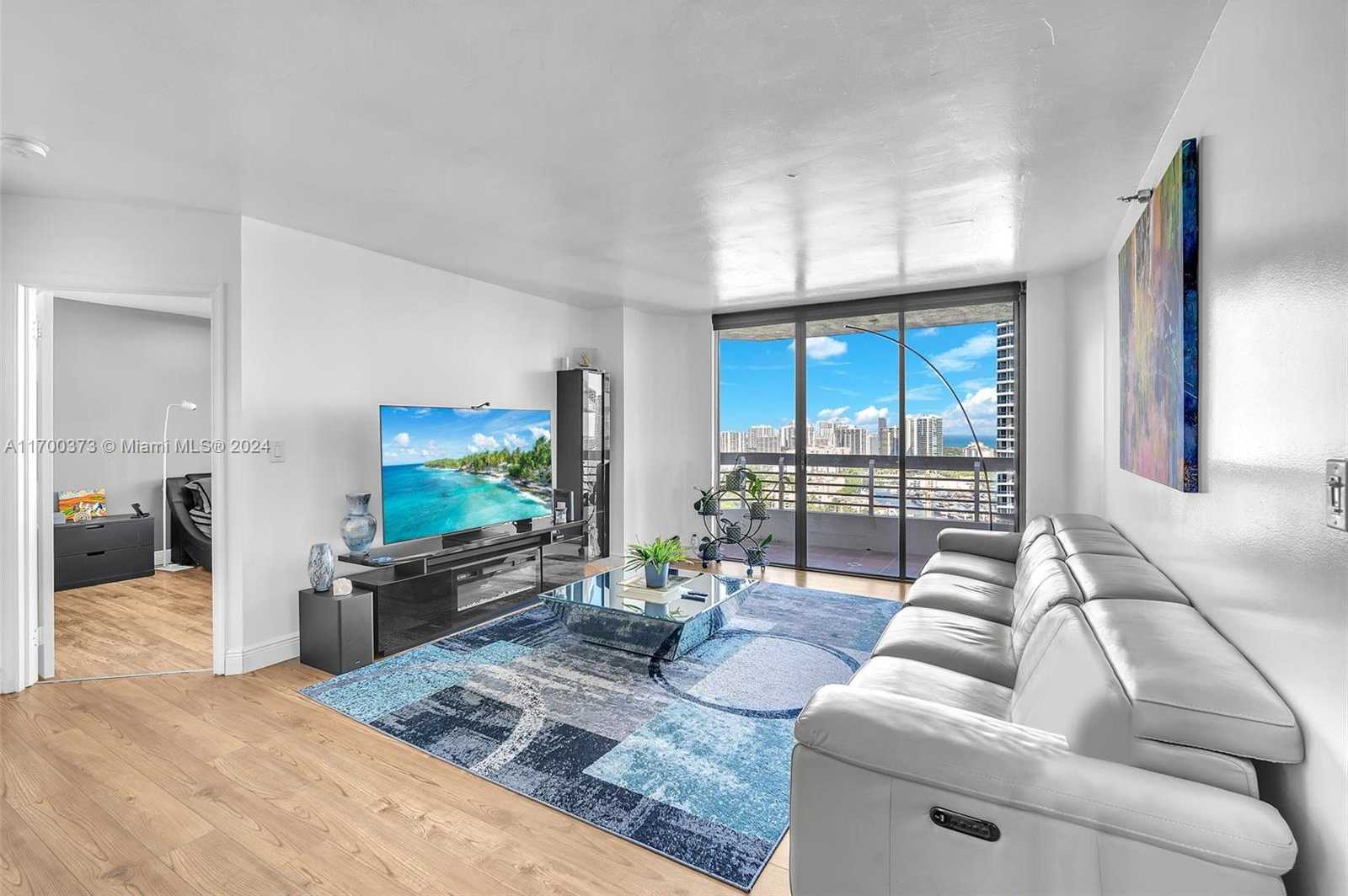 Small Image of 3530 MYSTIC POINTE DR #2907, Aventura Number 3