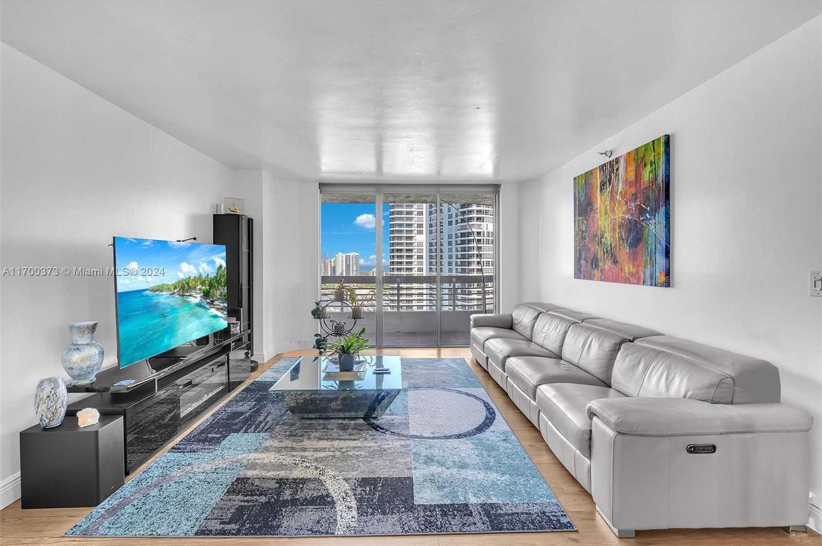 Small Image of 3530 MYSTIC POINTE DR #2907, Aventura Number 8
