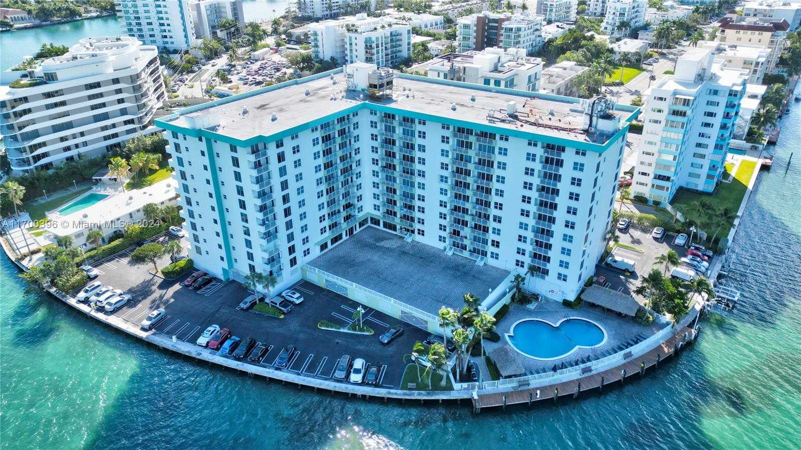 Small Image of 10350 WEST BAY HARBOR DR #4T, Bay Harbor Islands Number 66