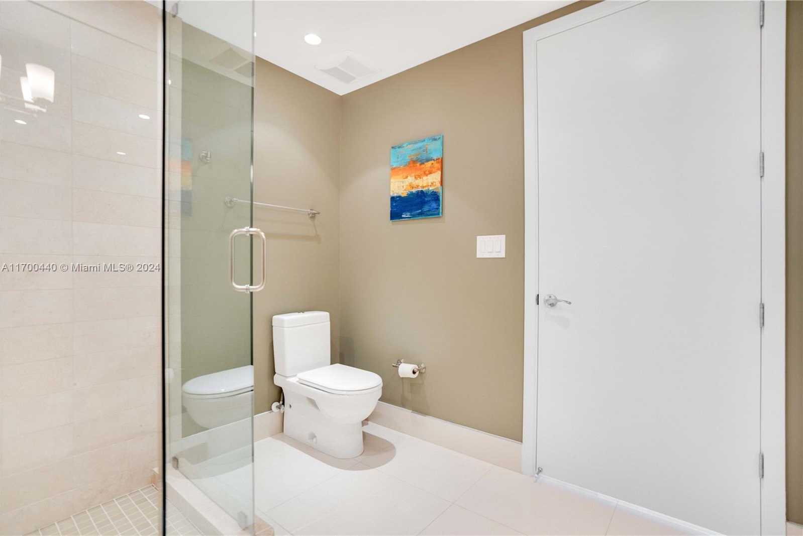 Small Image of 6801 COLLINS AVE #PH04, Miami Beach Number 18