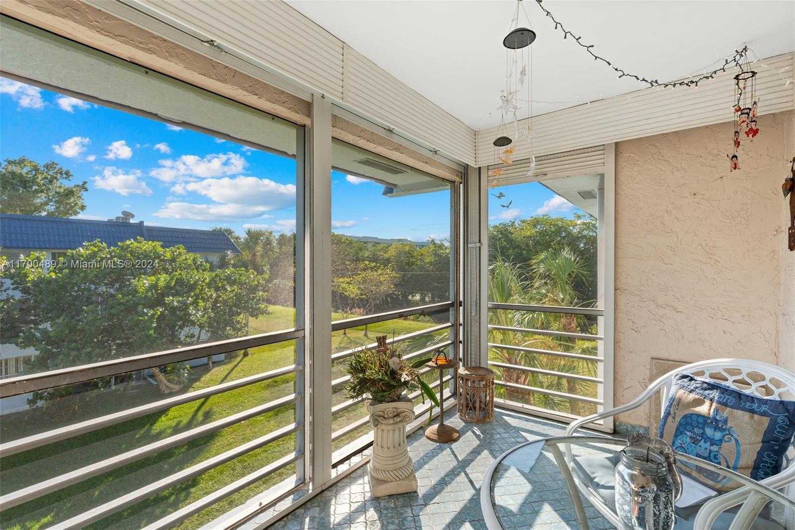 Small Image of 3130 HOLIDAY SPRINGS BLVD #308, Margate Number 19