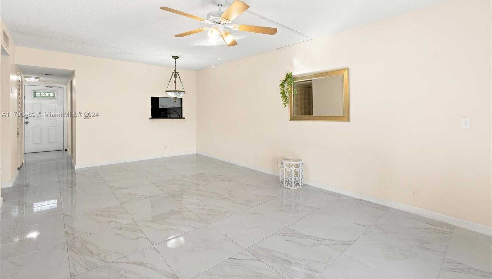 Small Image of 3130 HOLIDAY SPRINGS BLVD #308, Margate Number 8
