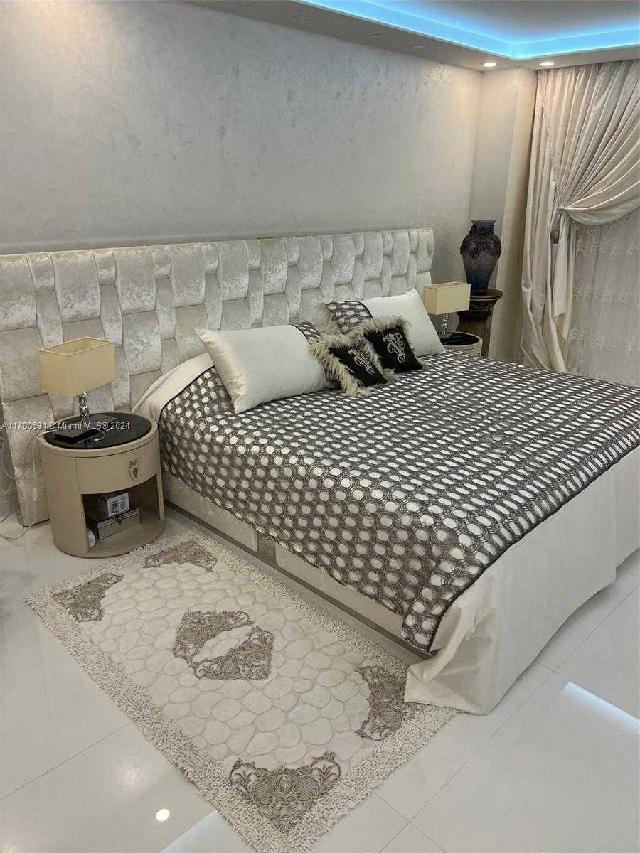 Small Image of 9801 WEST COLLINS AVE #5O/complete renovated, Bal Harbour Number 22