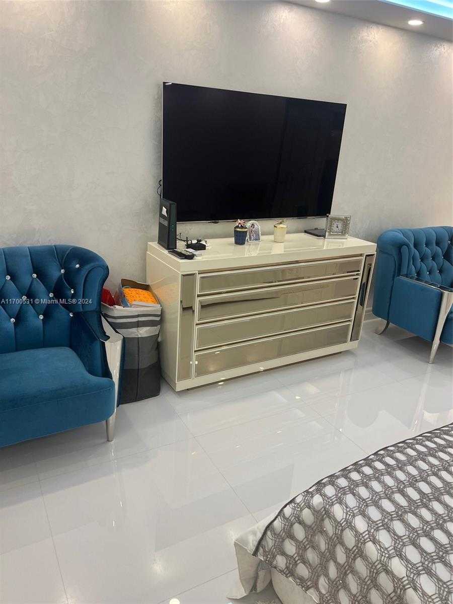 Small Image of 9801 WEST COLLINS AVE #5O/complete renovated, Bal Harbour Number 24