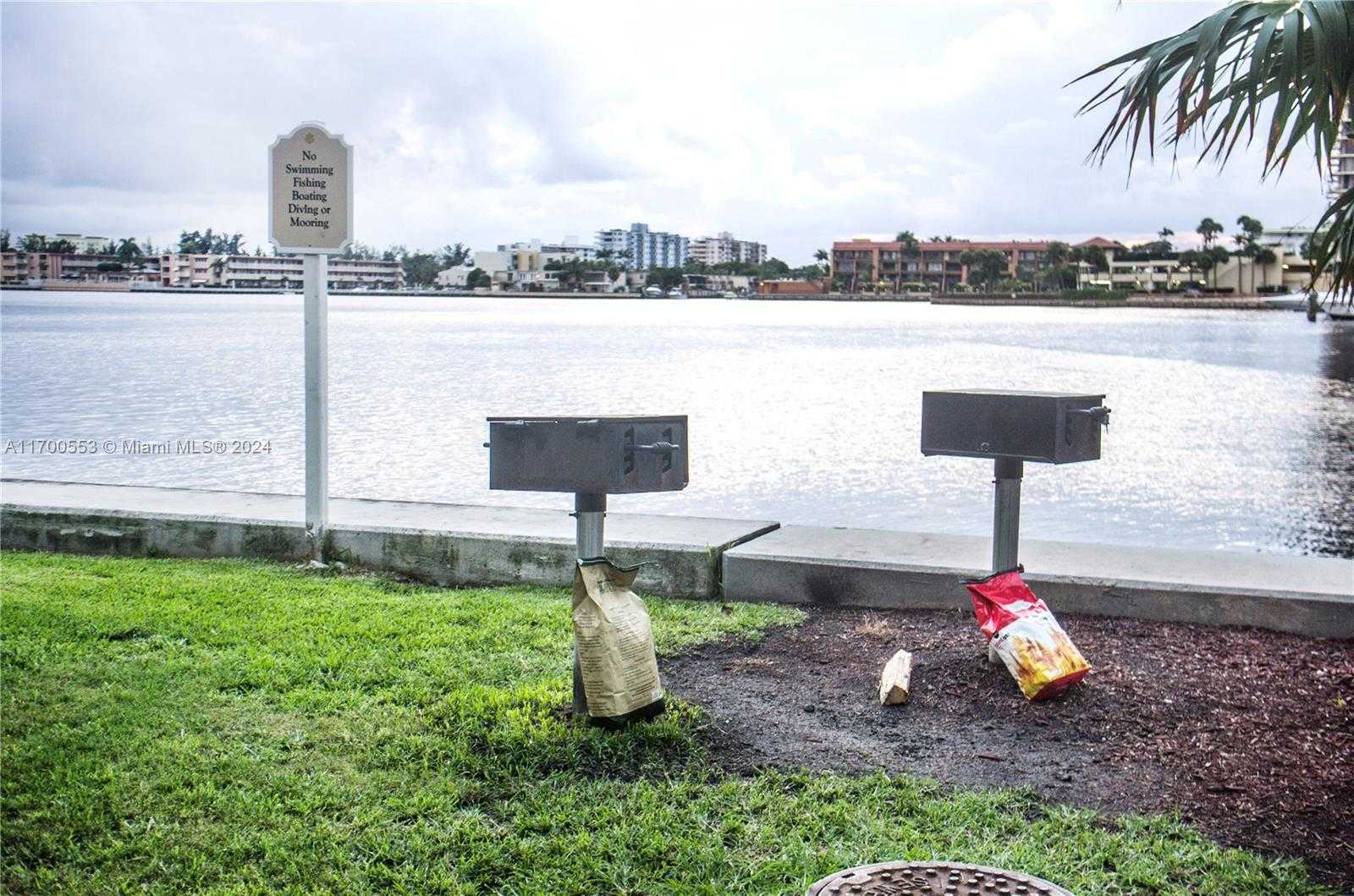 Small Image of 17145 NORTH BAY RD #4607, Sunny Isles Beach Number 64