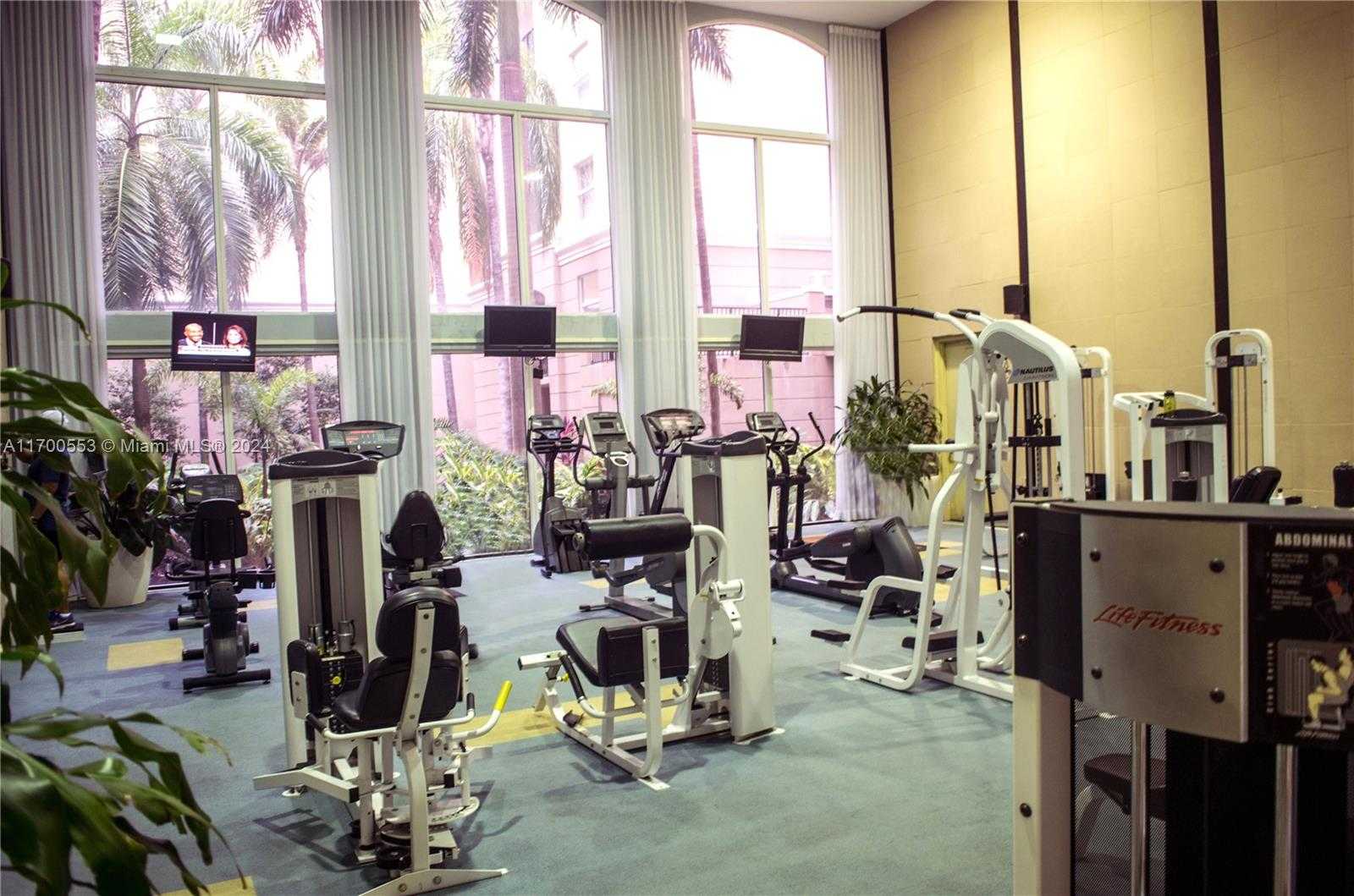 Small Image of 17145 NORTH BAY RD #4607, Sunny Isles Beach Number 73