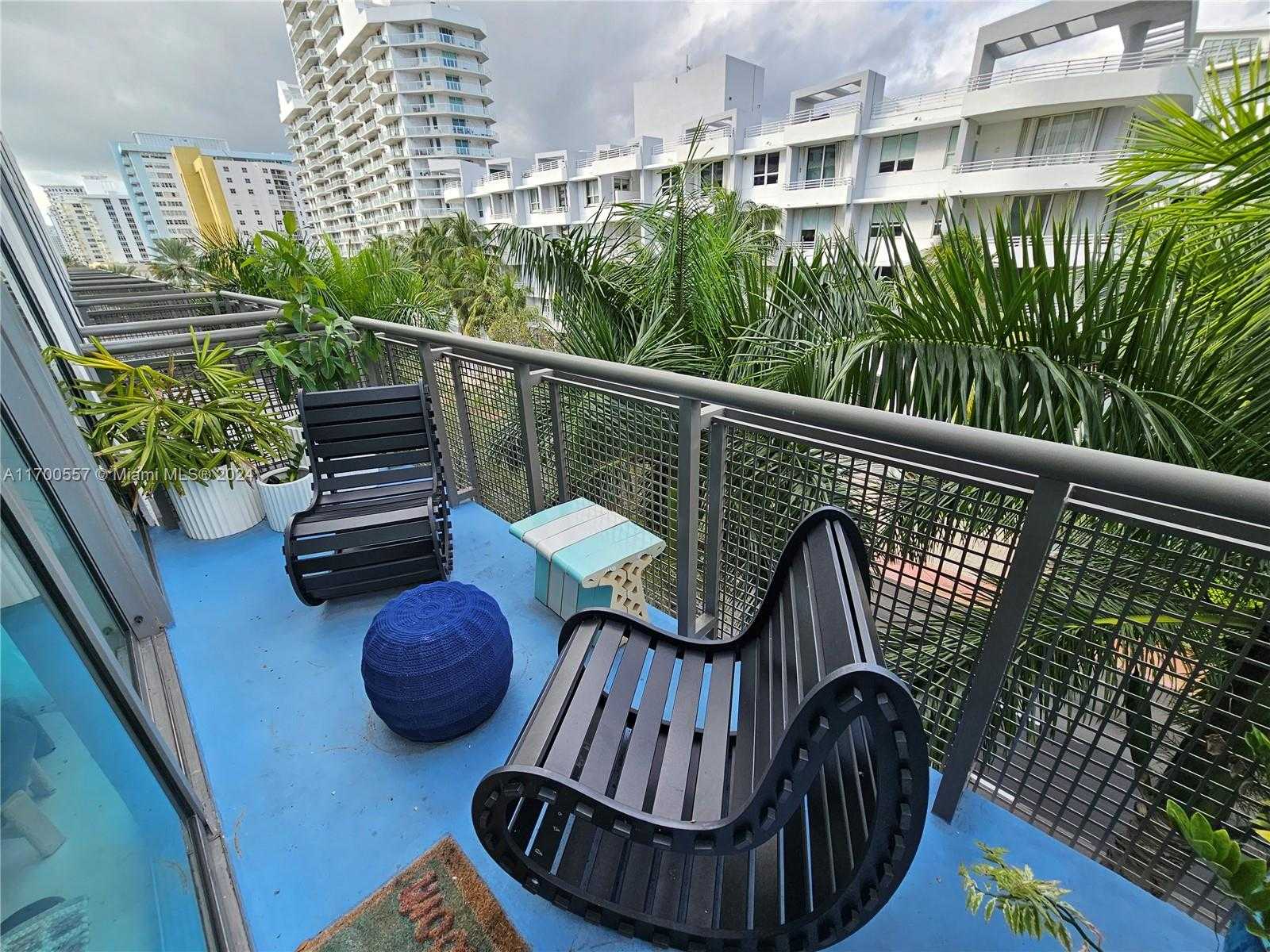 Small Image of 6000 COLLINS AVE #528, Miami Beach Number 18