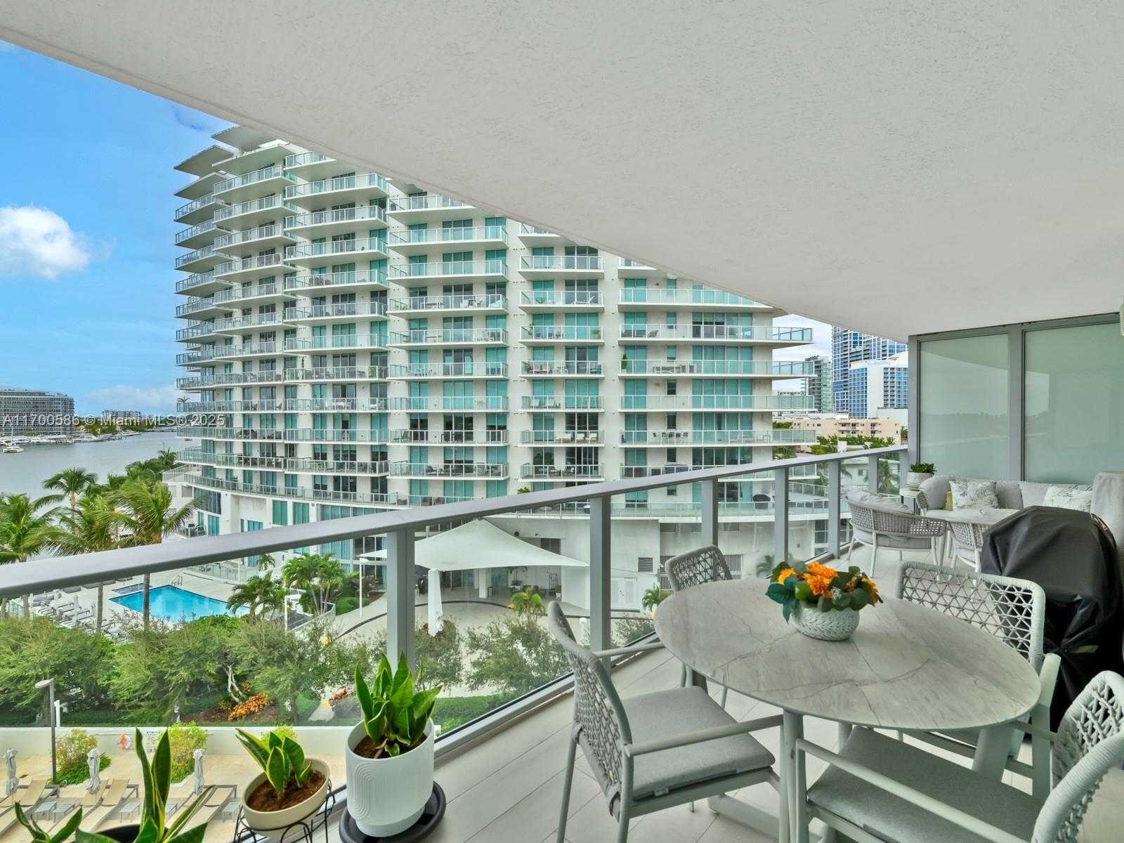 Small Image of 6620 INDIAN CREEK DR #613, Miami Beach Number 23
