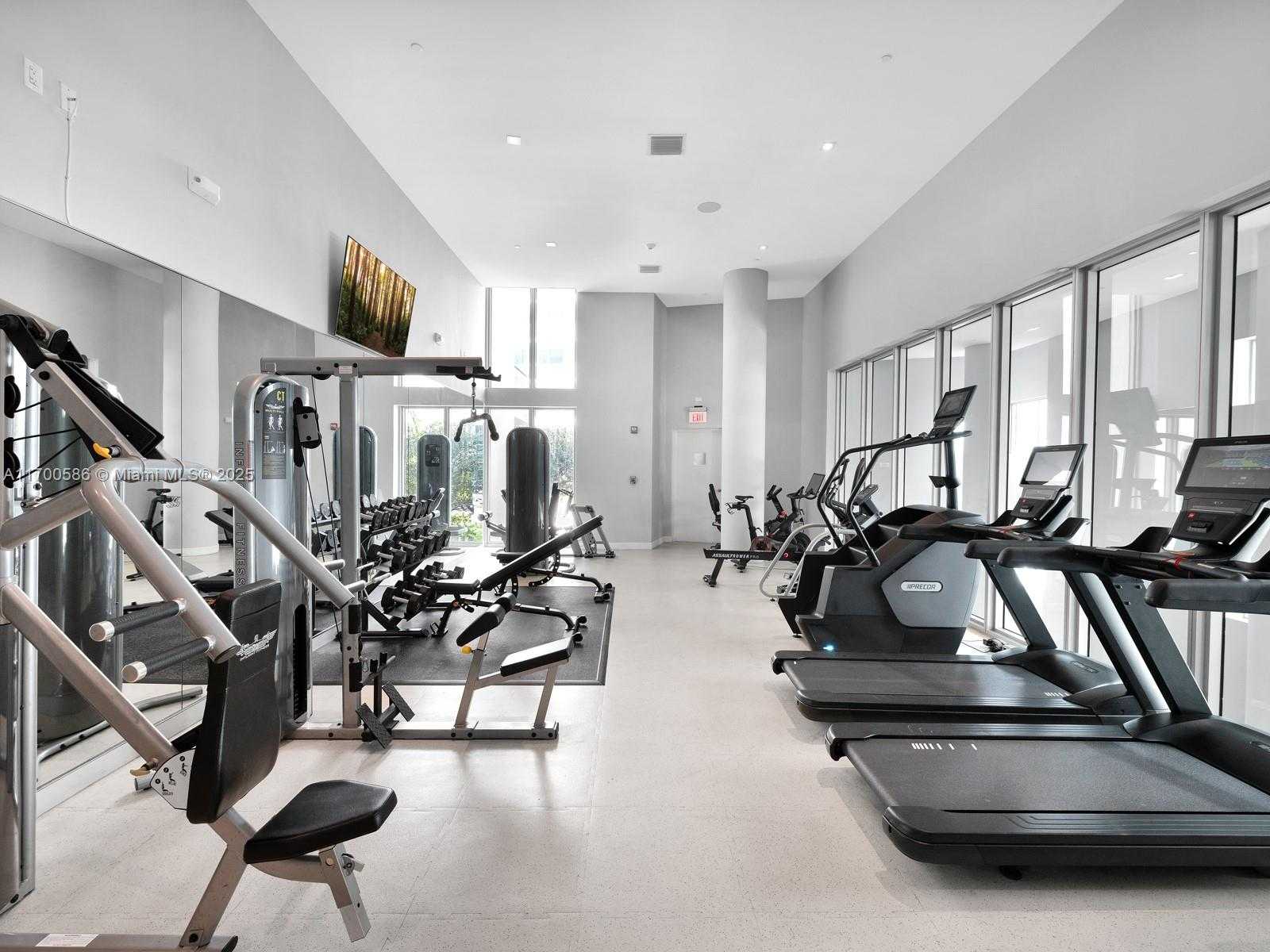 Small Image of 6620 INDIAN CREEK DR #613, Miami Beach Number 28