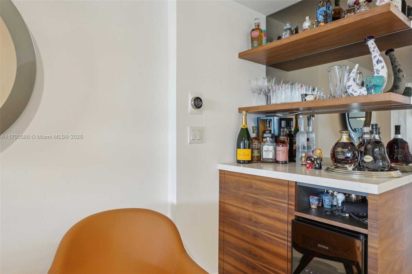 Small Image of 6620 INDIAN CREEK DR #613, Miami Beach Number 46