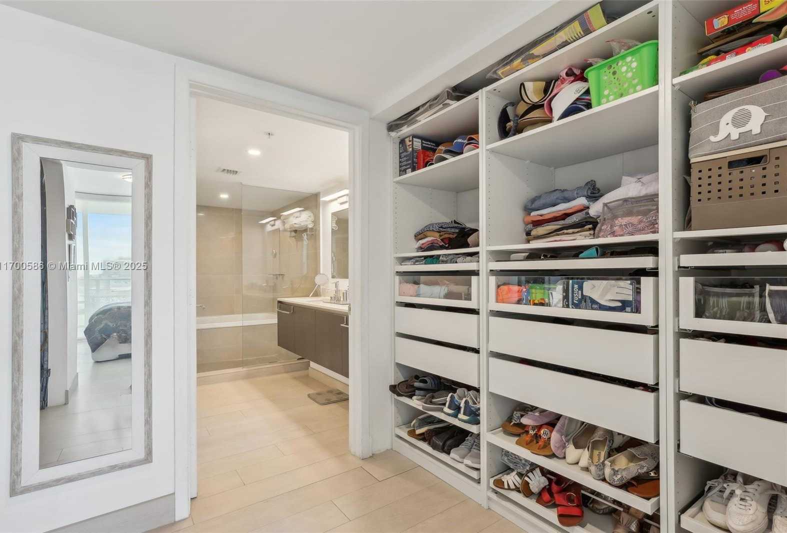 Small Image of 6620 INDIAN CREEK DR #613, Miami Beach Number 62