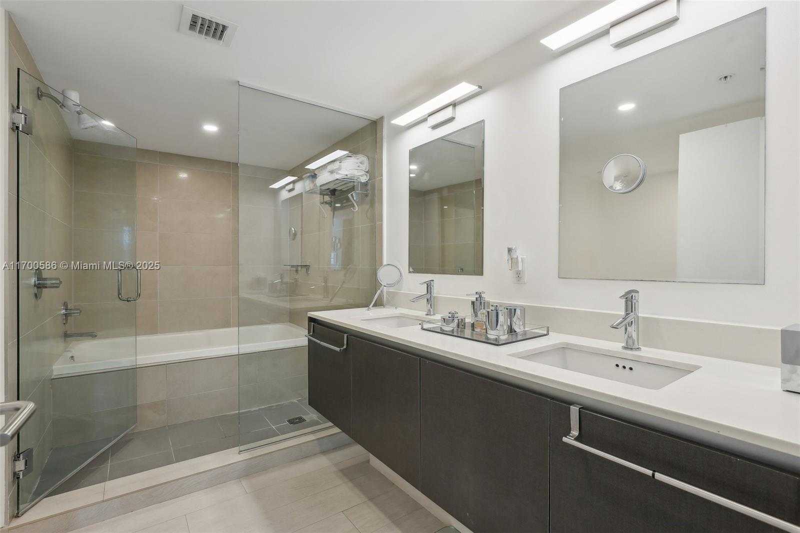 Small Image of 6620 INDIAN CREEK DR #613, Miami Beach Number 63
