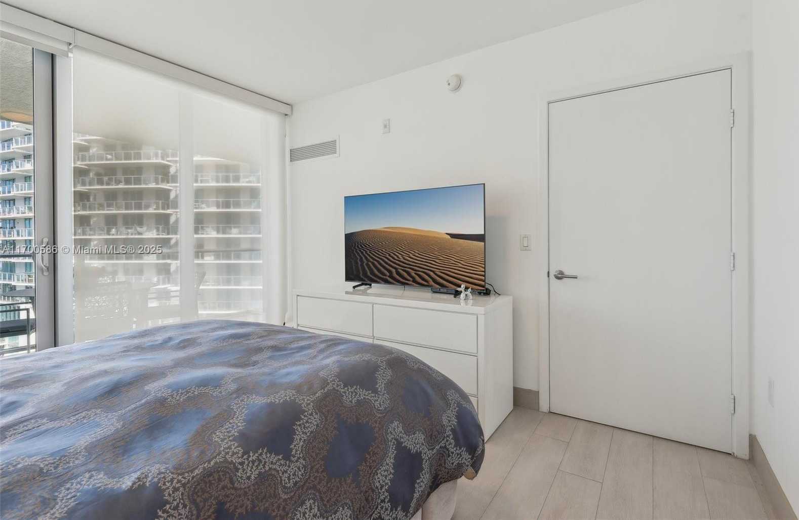 Small Image of 6620 INDIAN CREEK DR #613, Miami Beach Number 66