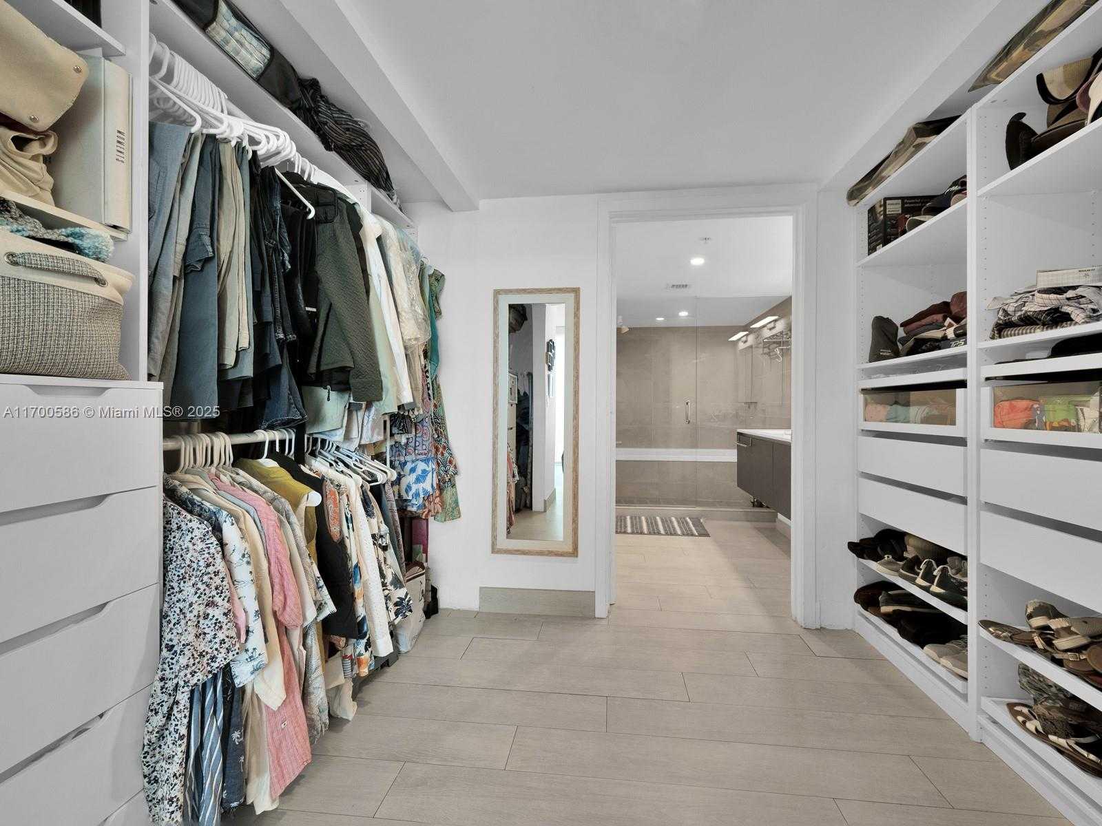 Small Image of 6620 INDIAN CREEK DR #613, Miami Beach Number 88