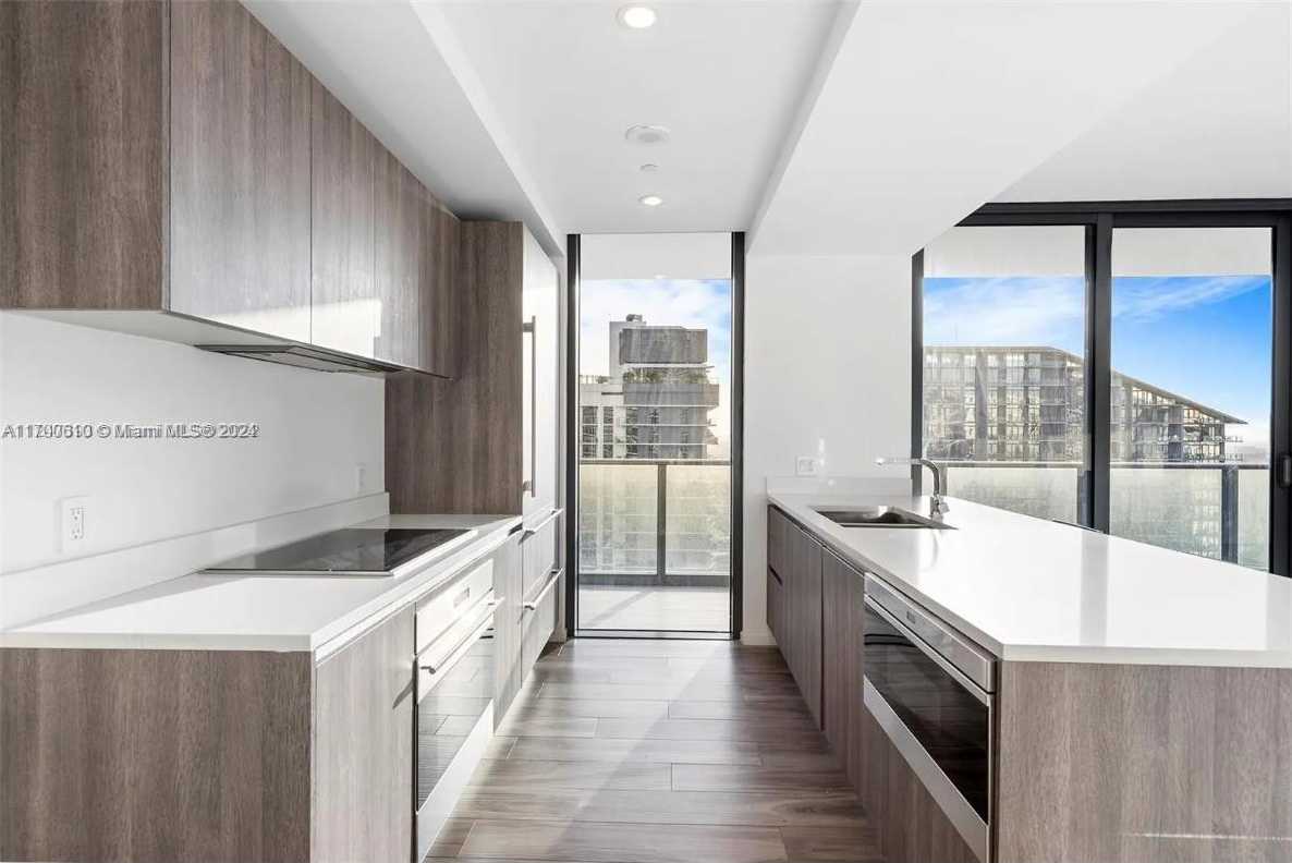 Small Image of 801 SOUTH MIAMI AVE #4509, Miami Number 12
