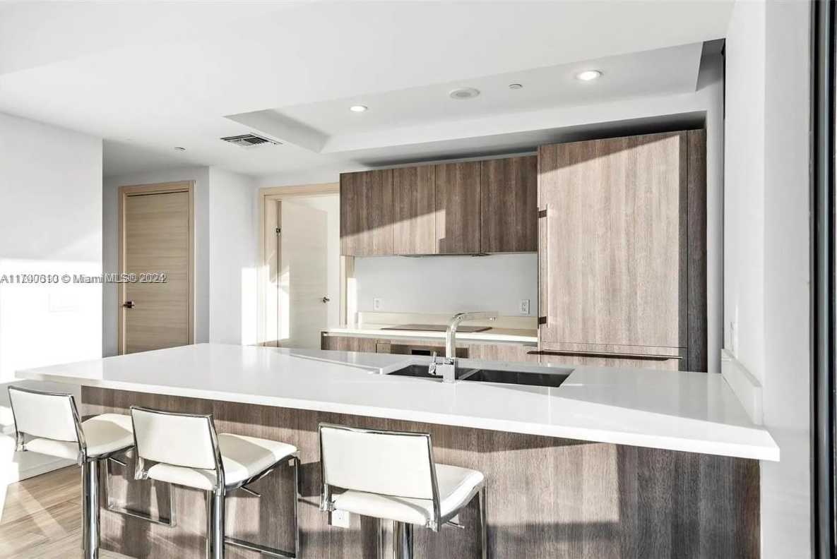 Small Image of 801 SOUTH MIAMI AVE #4509, Miami Number 13