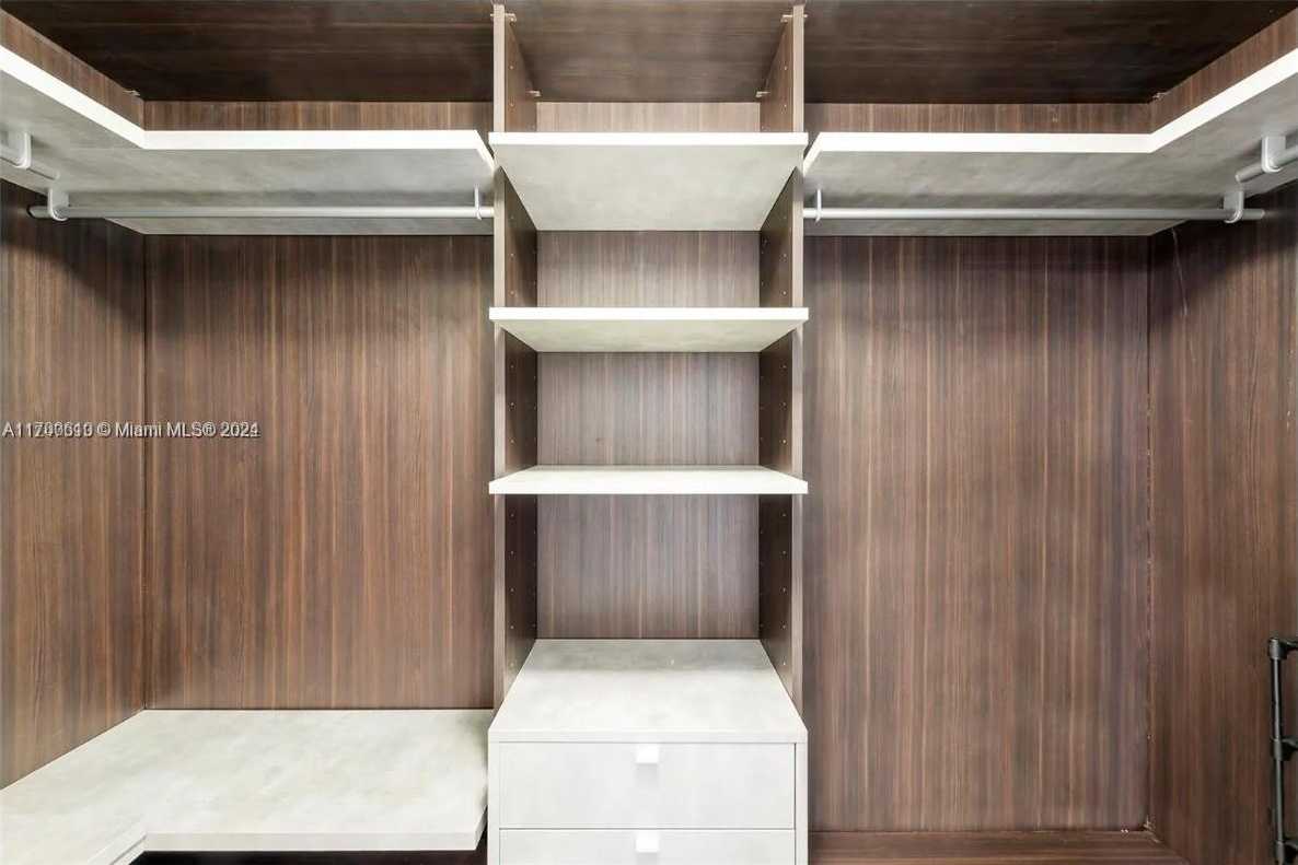 Small Image of 801 SOUTH MIAMI AVE #4509, Miami Number 20