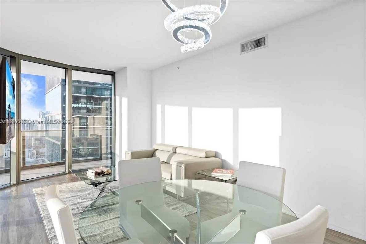 Small Image of 801 SOUTH MIAMI AVE #4509, Miami Number 7