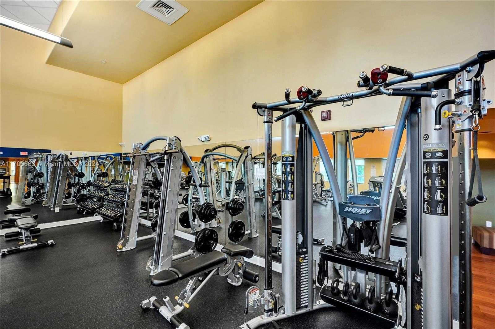 Small Image of 7355 SW 89th St, Miami, FL 33156, USA Number 46