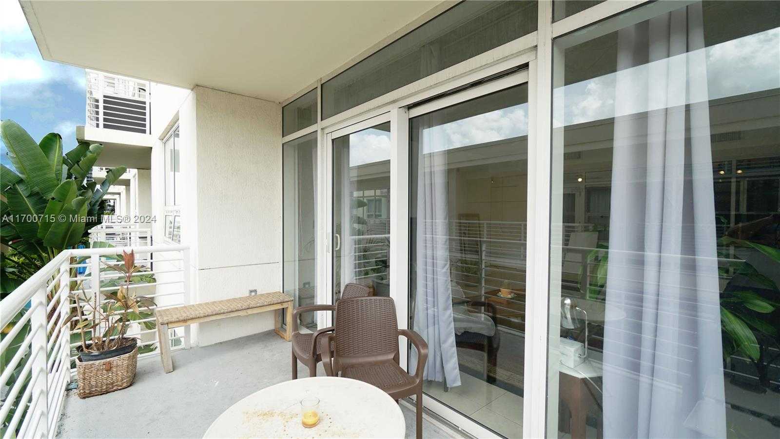 Small Image of 3250 NE 1st Ave, Miami, FL 33137, USA Number 14