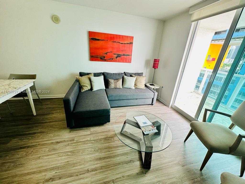Small Image of 2101 BRICKELL AVENUE #905, Miami Number 4