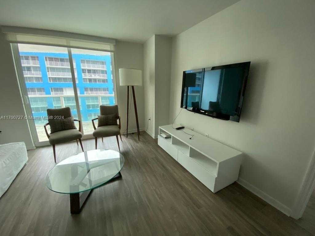 Small Image of 2101 BRICKELL AVENUE #905, Miami Number 5