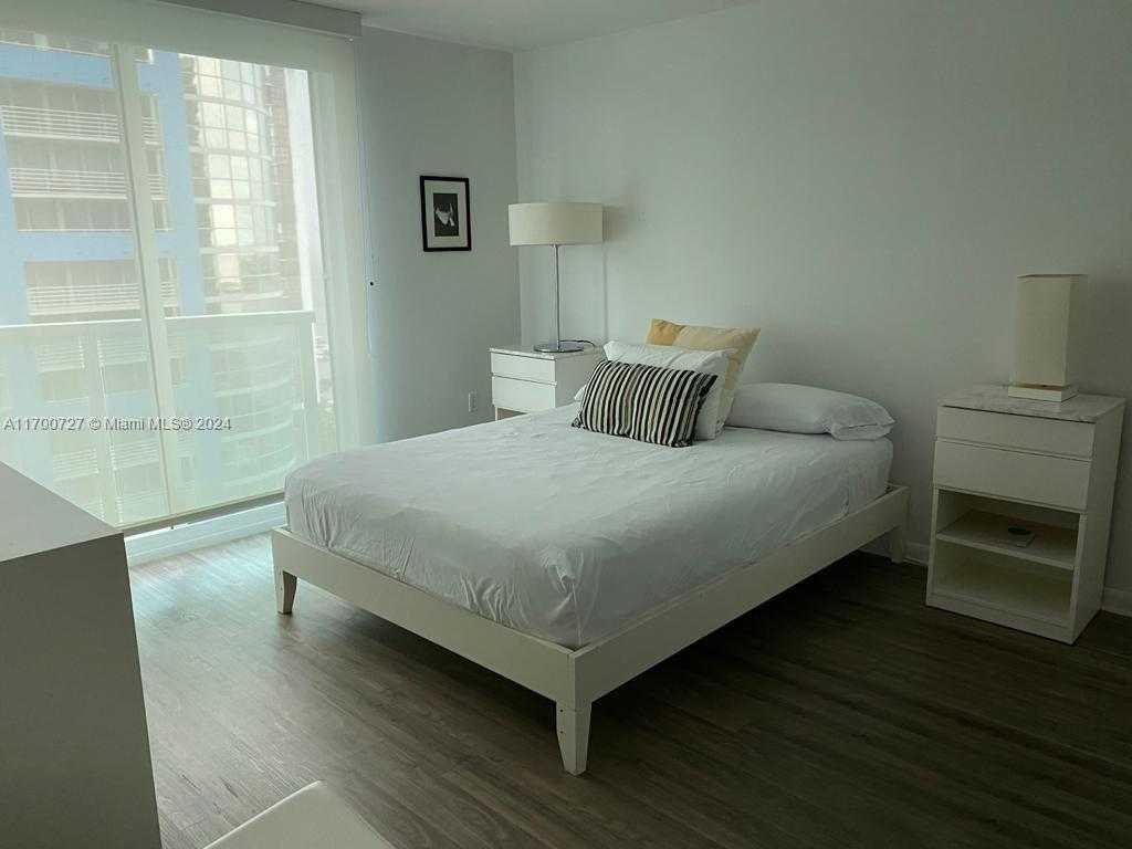 Small Image of 2101 BRICKELL AVENUE #905, Miami Number 6