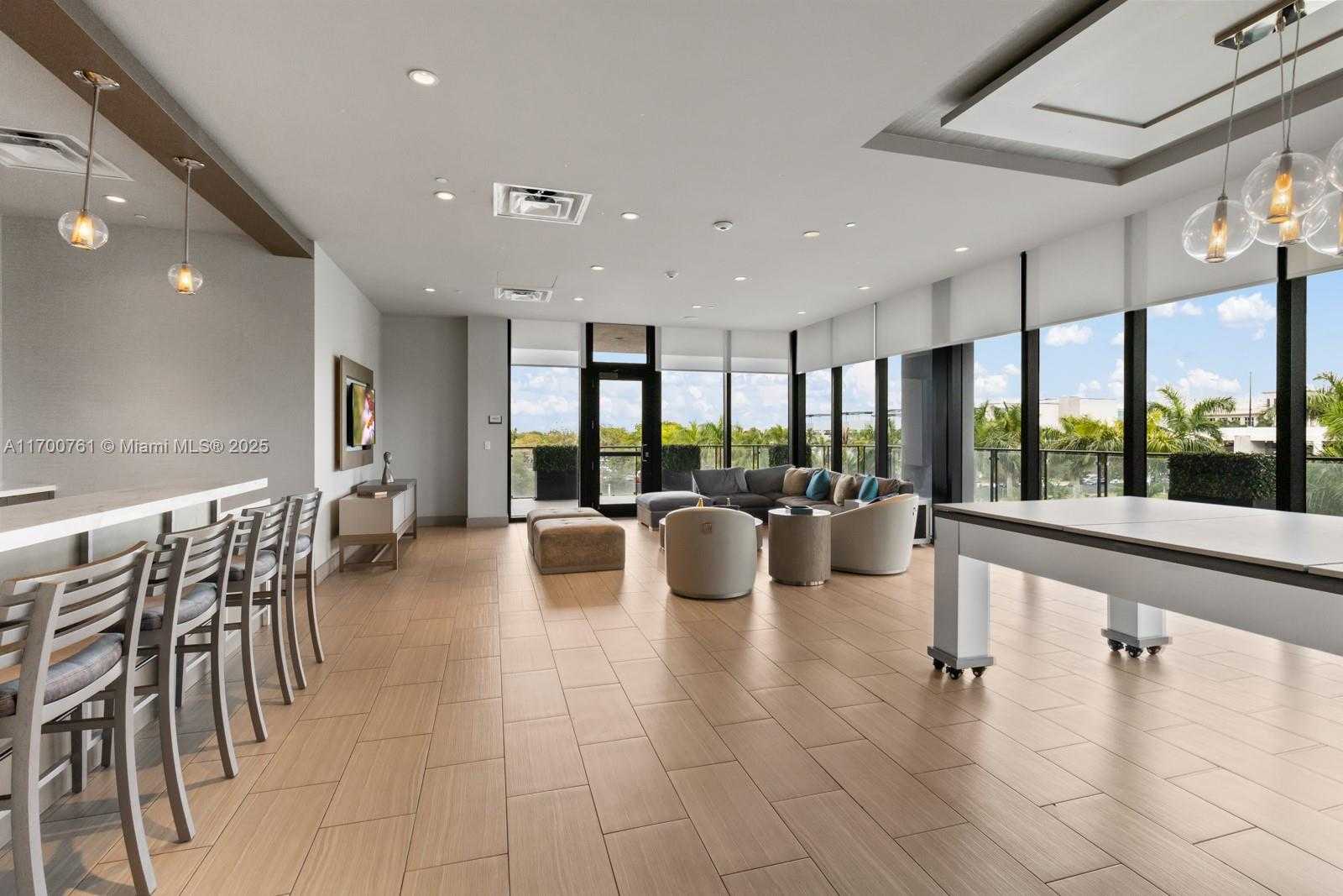 Small Image of 5300 PASEO BLVD #502, Doral Number 12