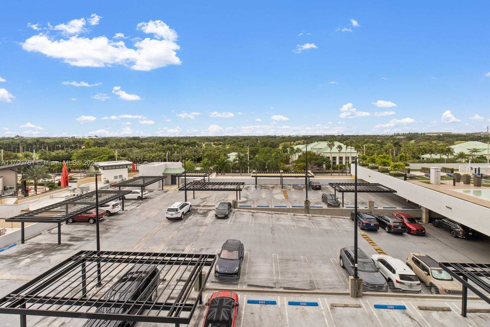 Small Image of 5300 PASEO BLVD #502, Doral Number 17