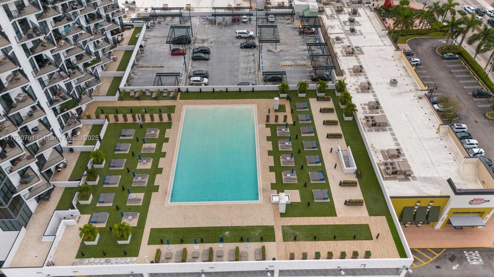Small Image of 5300 PASEO BLVD #502, Doral Number 24