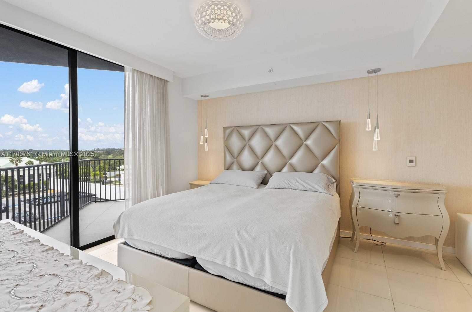 Small Image of 5300 PASEO BLVD #502, Doral Number 32