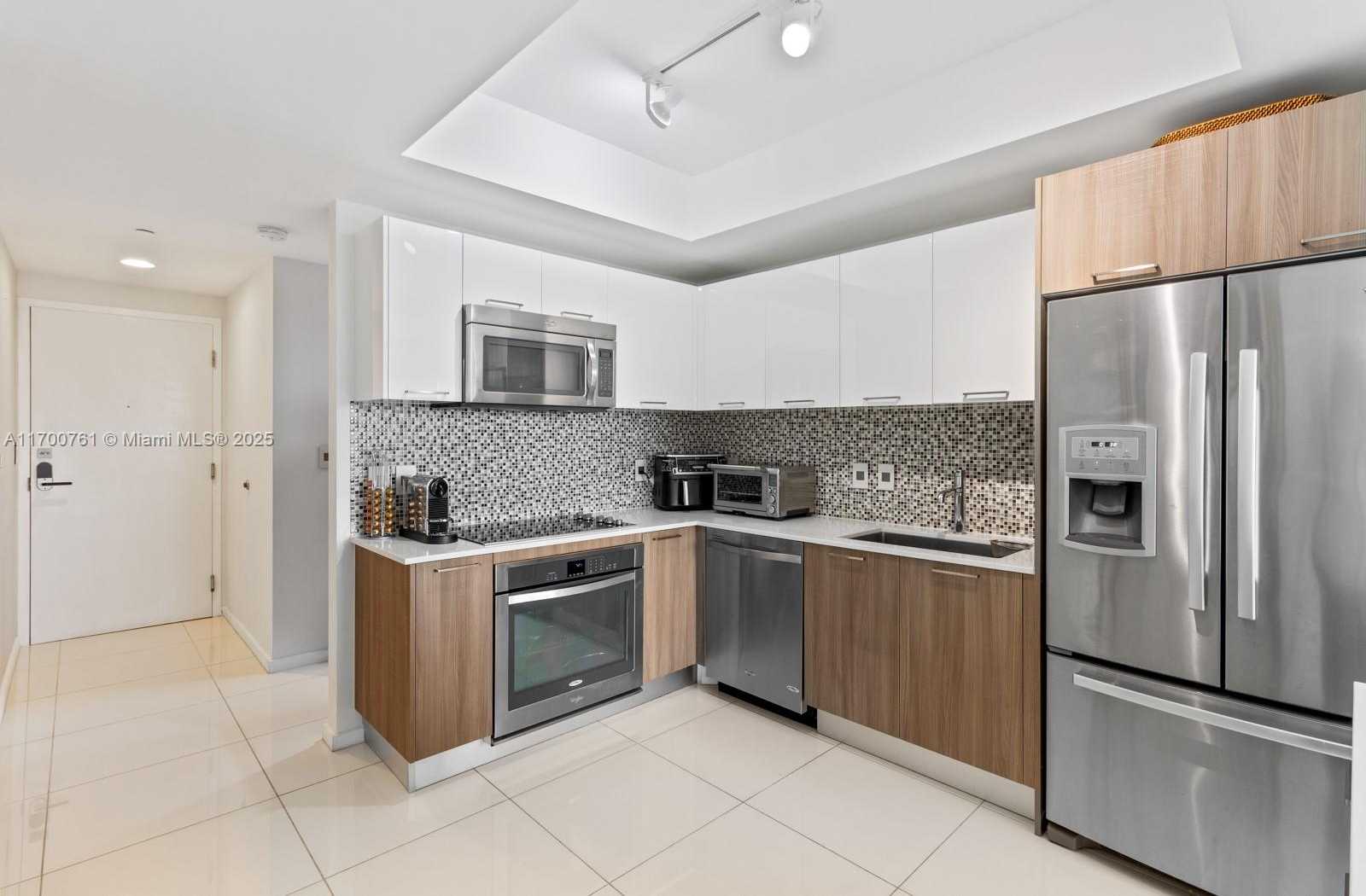 Small Image of 5300 PASEO BLVD #502, Doral Number 38