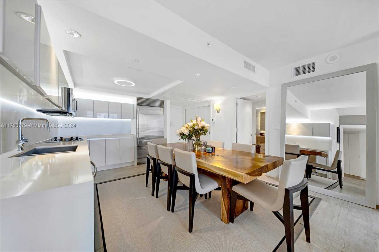 Small Image of 102 24TH ST #1508, Miami Beach Number 14